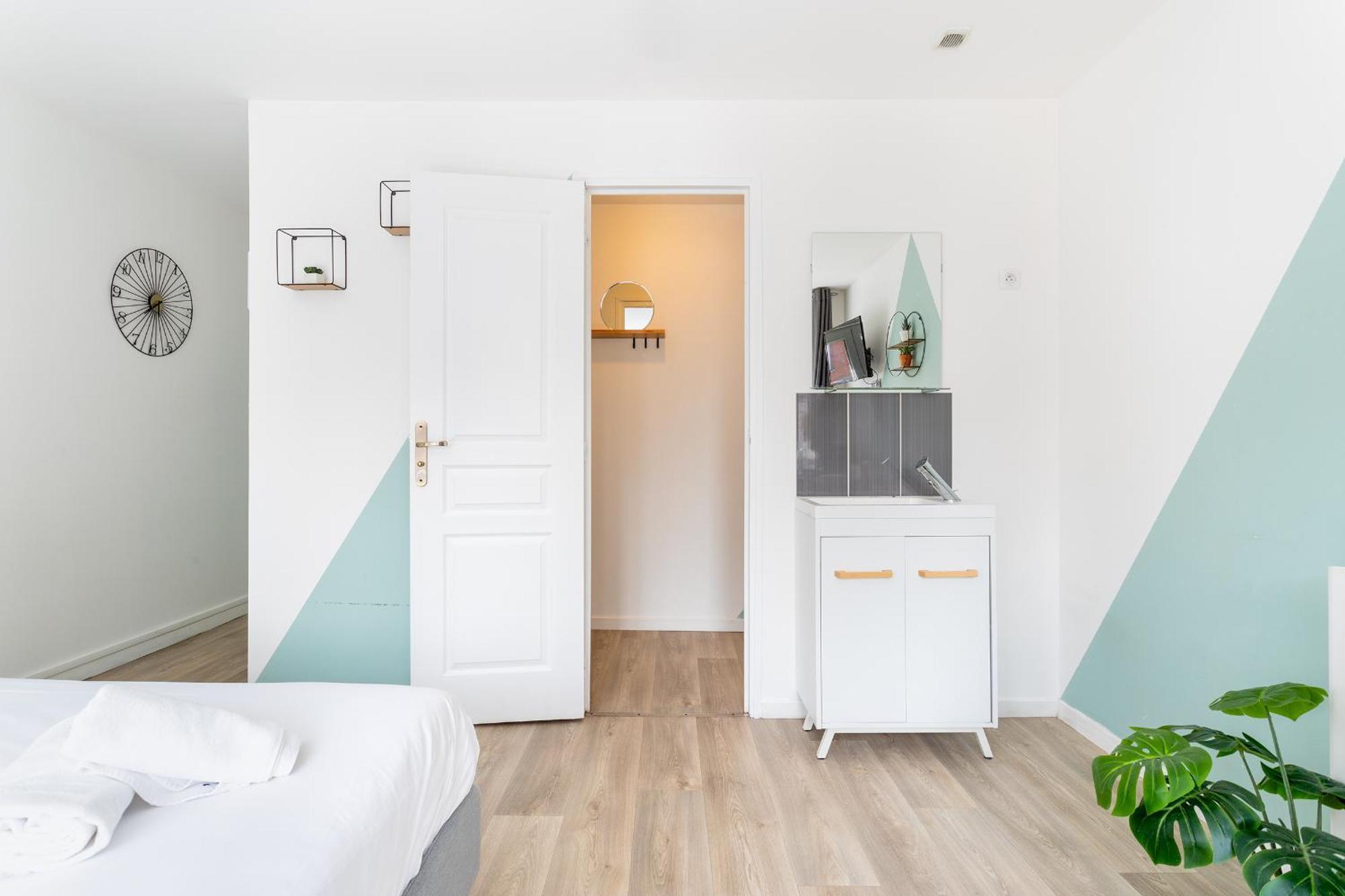 S&K Suite Grande Rue Roubaix - Chambre Spacieuse Et Sdb Privee - Netflix Et Cuisine Exteriér fotografie