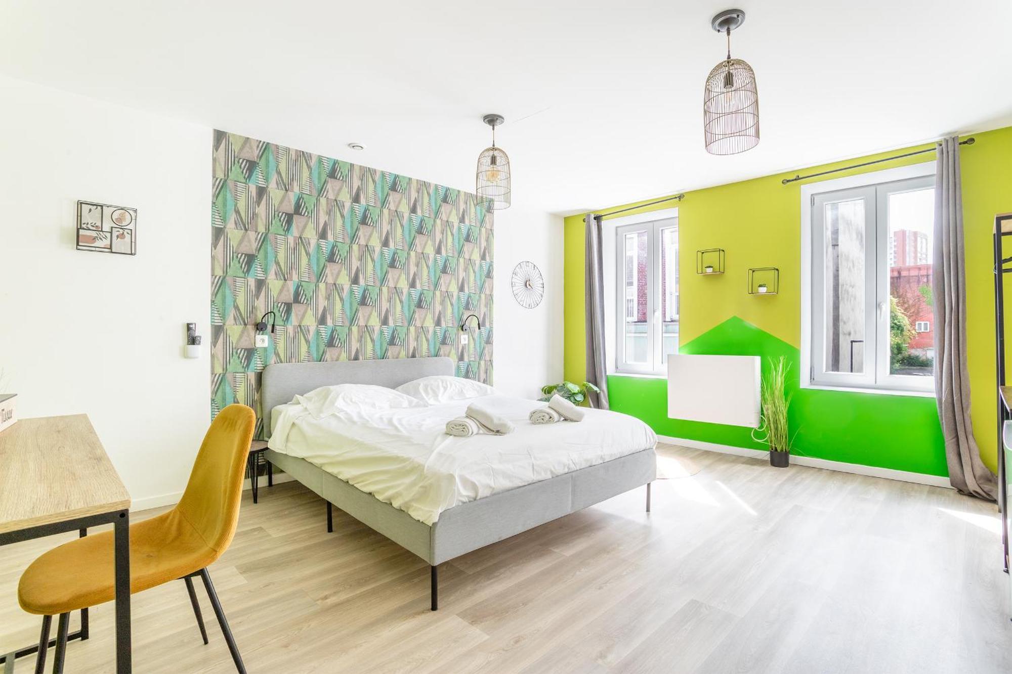 S&K Suite Grande Rue Roubaix - Chambre Spacieuse Et Sdb Privee - Netflix Et Cuisine Exteriér fotografie